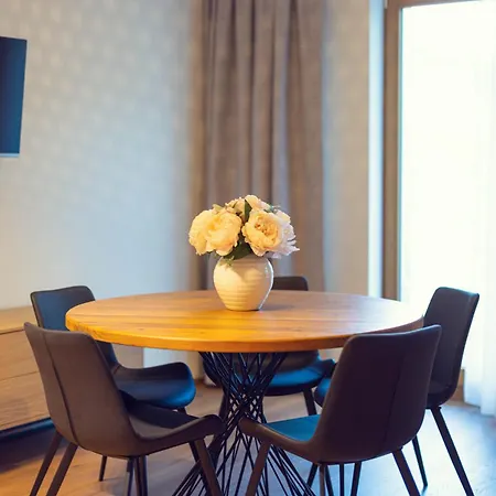 Leonart Living 42 Apartament